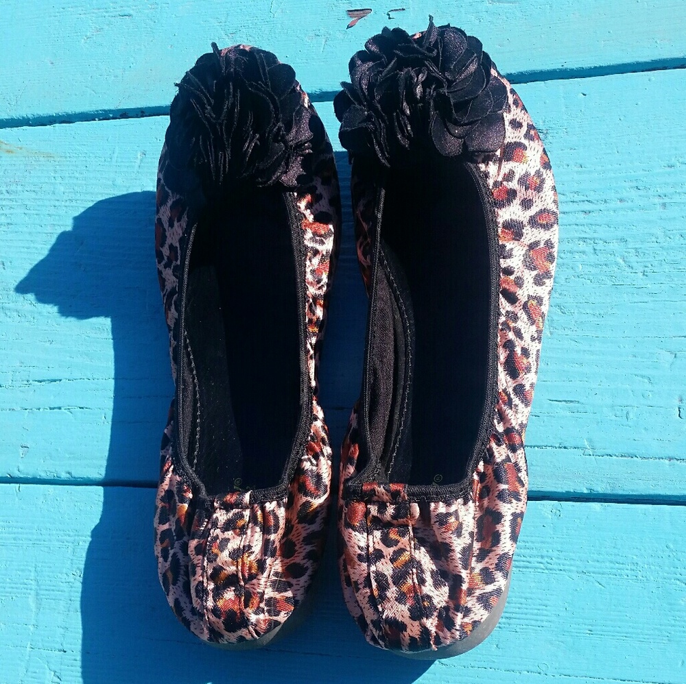 Leopard ballerina flats animal print